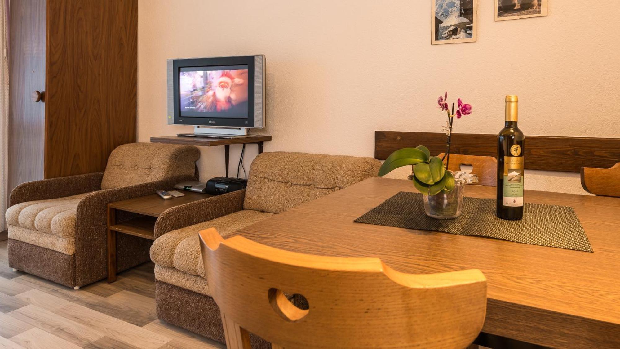Haus Alba Daire Saas-Almagell Oda fotoğraf