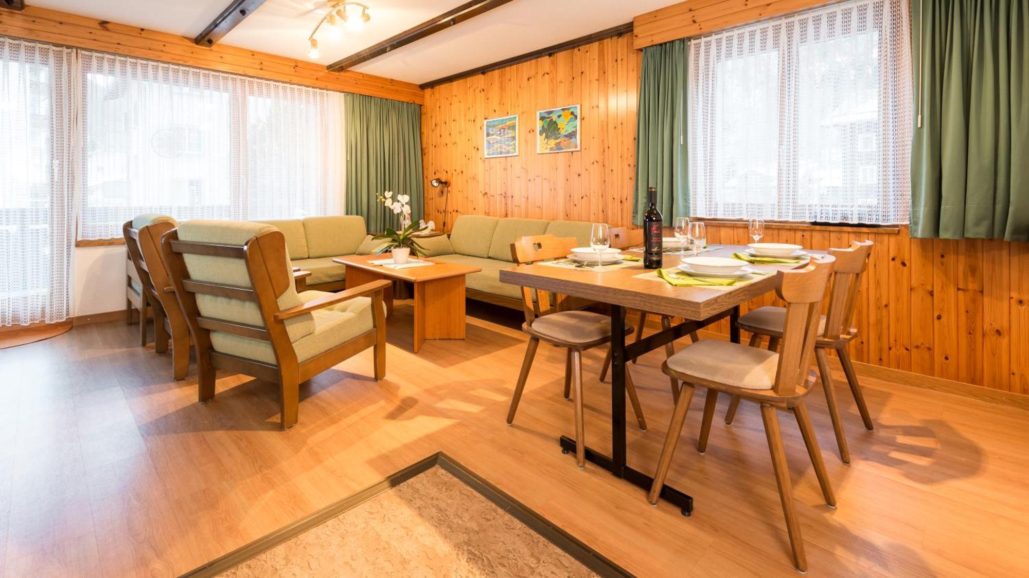 Haus Alba Daire Saas-Almagell Oda fotoğraf