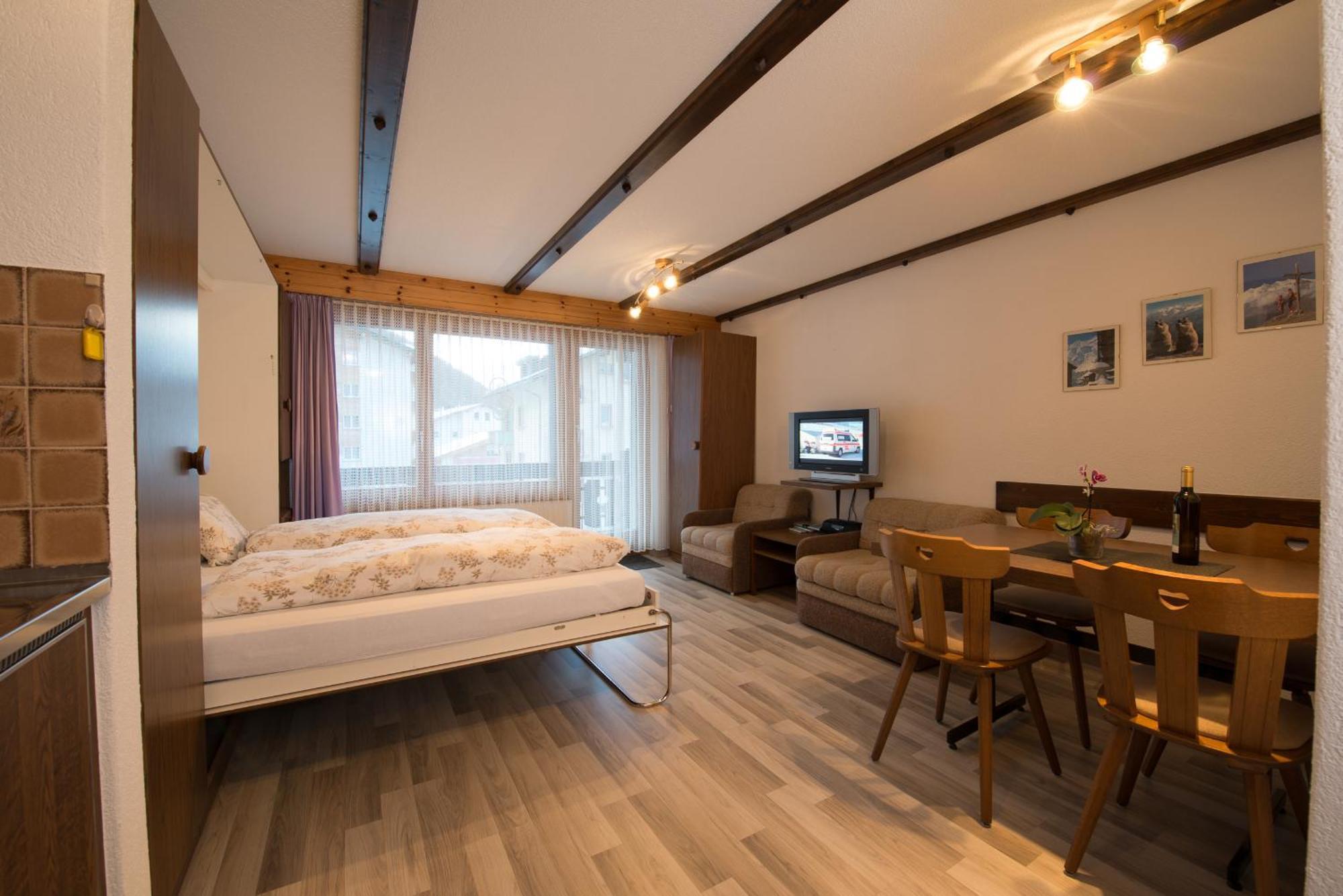 Haus Alba Daire Saas-Almagell Oda fotoğraf