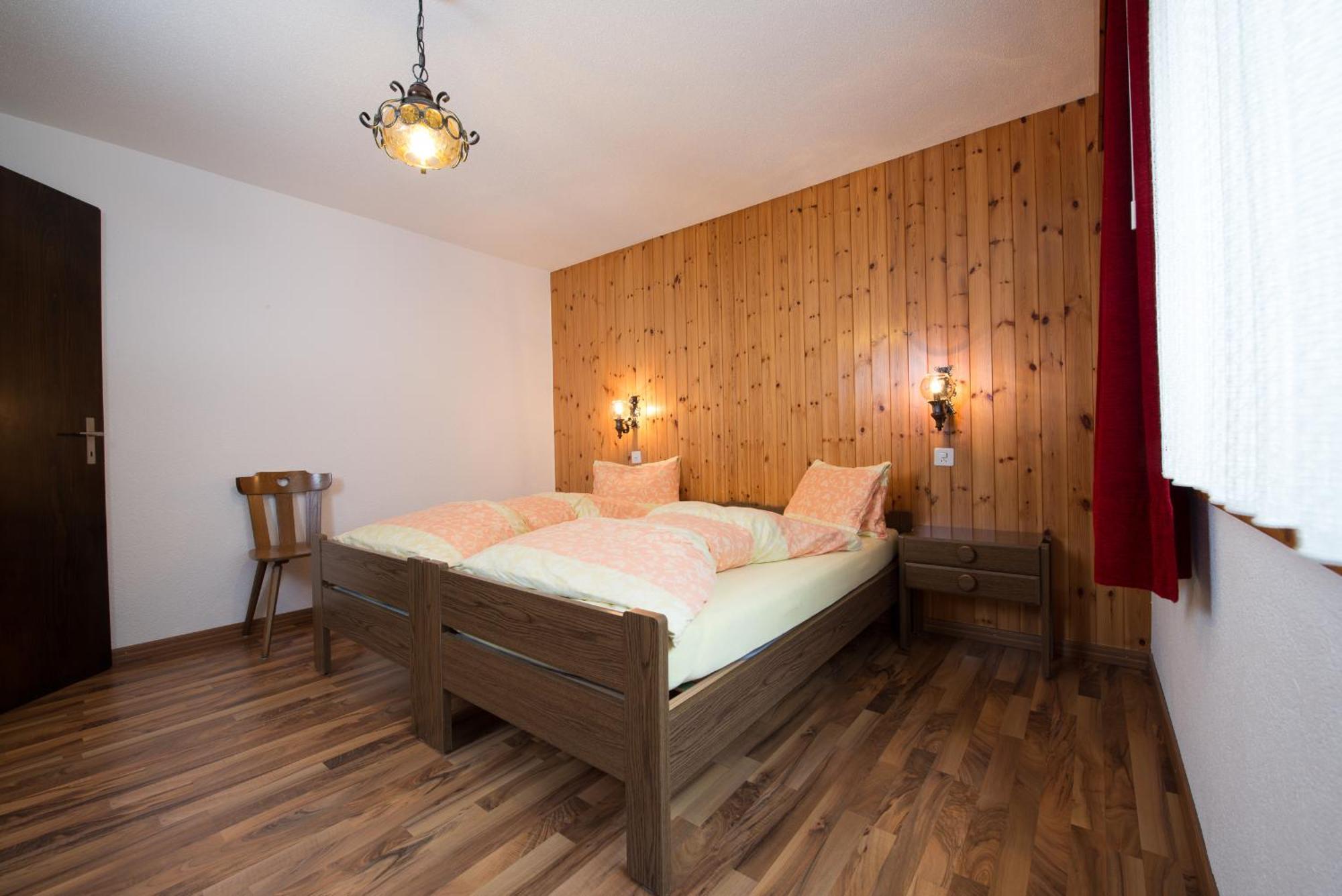 Haus Alba Daire Saas-Almagell Oda fotoğraf