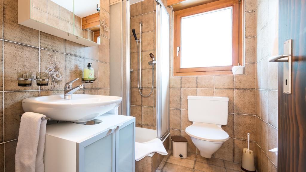 Haus Alba Daire Saas-Almagell Oda fotoğraf